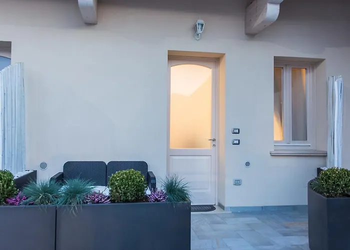 Lm House 01