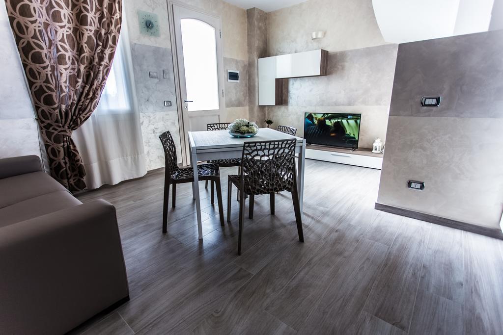 Lm House 01 Apartment Lonato