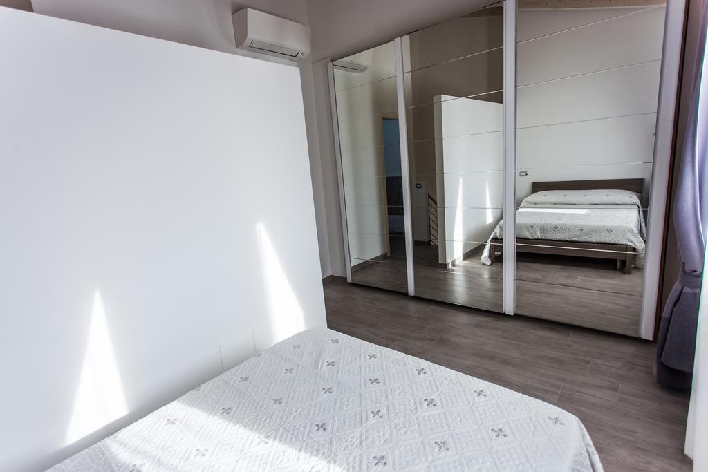Apartment Lm House 01 *