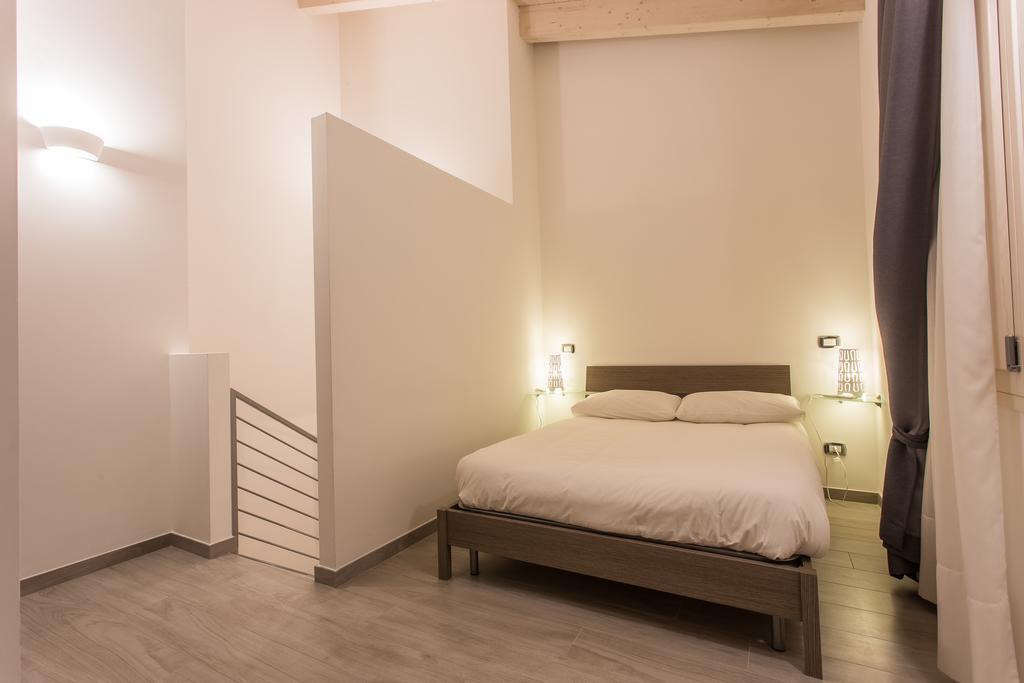Lm House 01 * Lonato